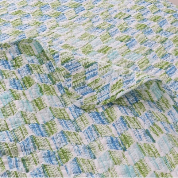 🌟 Brand New 🌟 Microfiber Reversible 2-Pieces Quilt S𝖾𝗍 - Twin Size - Picture 4 of 4